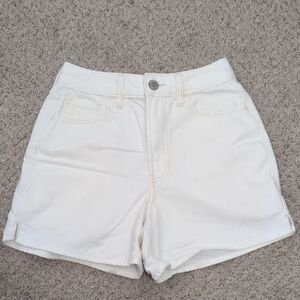 Hollister White Ultra High Rise 90s Short